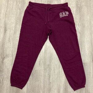 GAP Capris Sweatpants Casual Loungewear Maroon Small
